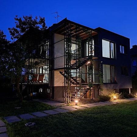 Vila Věkoše - apartmán s terasou a zahradou Hradec Králové Exterior foto
