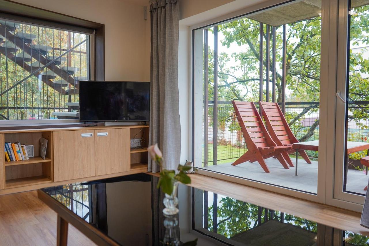 Vila Věkoše - apartmán s terasou a zahradou Hradec Králové Exterior foto