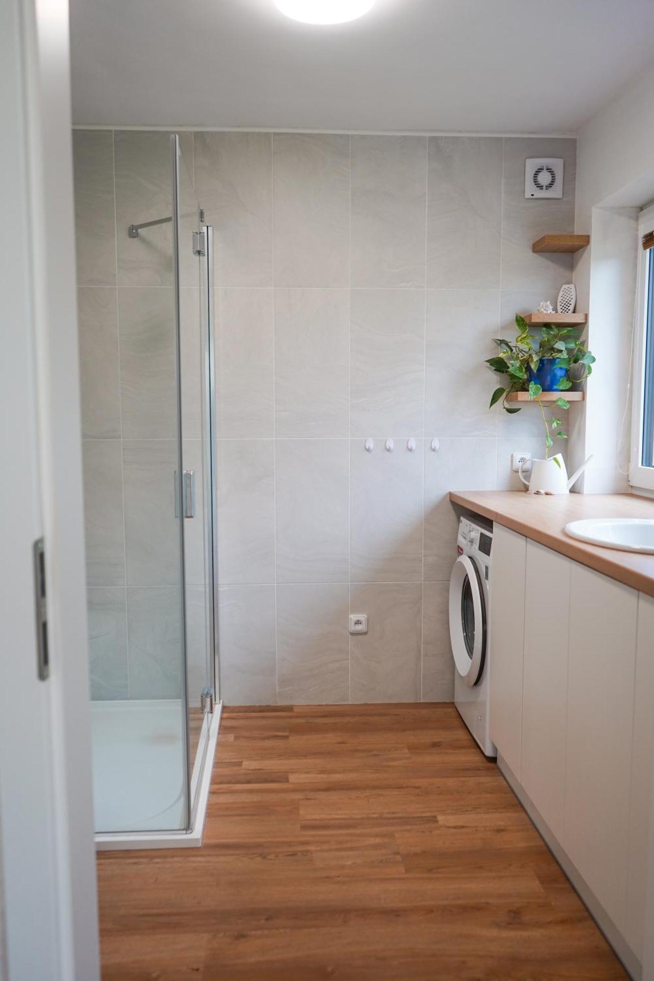 Vila Věkoše - apartmán s terasou a zahradou Hradec Králové Exterior foto